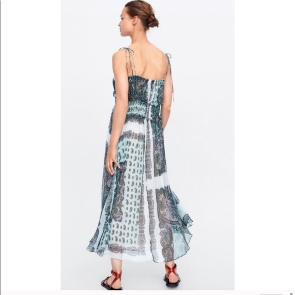 Zara limited addition dress - Picture 8 of 8